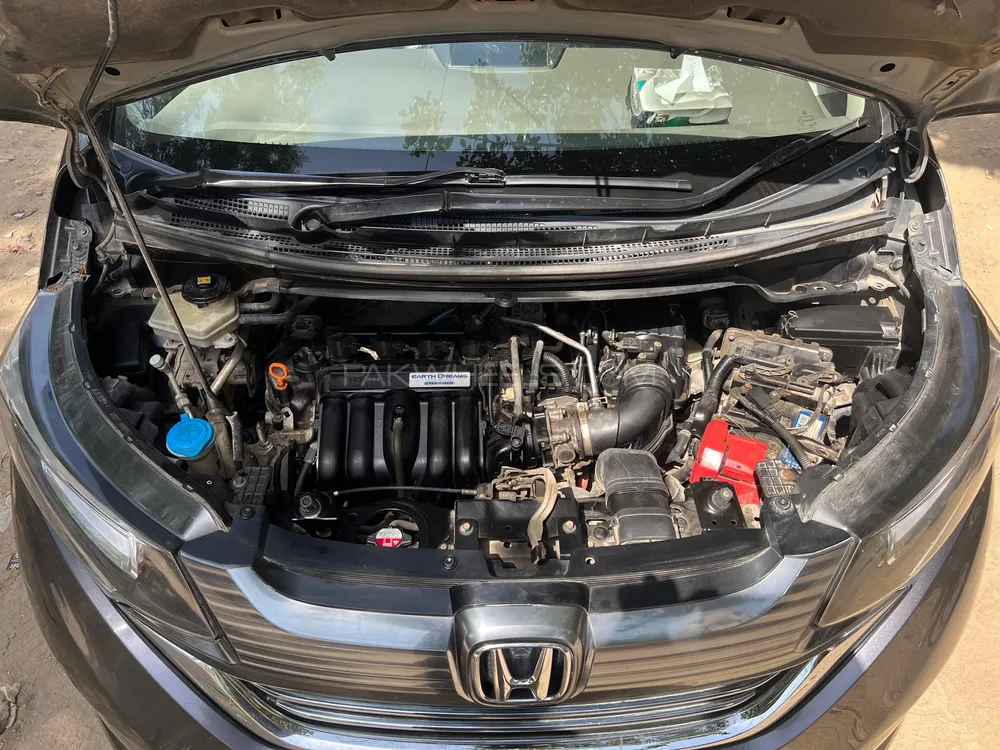Honda Freed 2017 for Sale in Karachi Honda Freed 2017 for Sale in Karachi Image-9