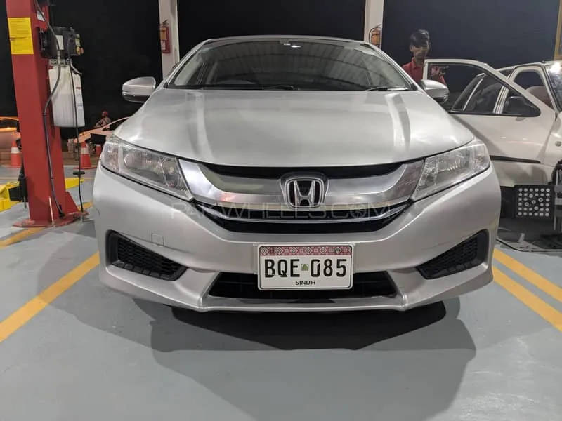 Honda Grace Hybrid 2015 for Sale in Karachi Honda Grace Hybrid 2015 for Sale in Karachi Image-10