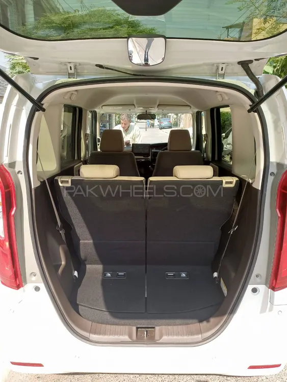 Honda N Box 2022 for Sale in Lahore Honda N Box 2022 for Sale in Lahore Image-15