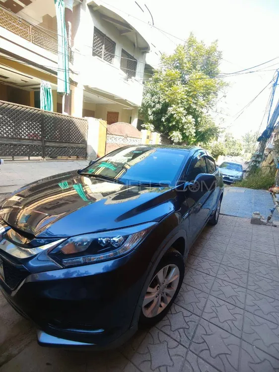 Honda Vezel 2014 for Sale in Rawalpindi Honda Vezel 2014 for Sale in Rawalpindi Image-2
