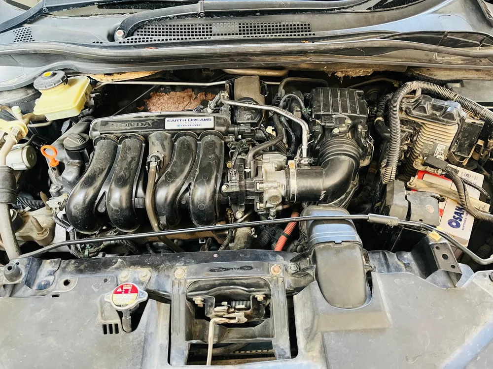 Honda Vezel 2014 for Sale in Lahore Honda Vezel 2014 for Sale in Lahore Image-12
