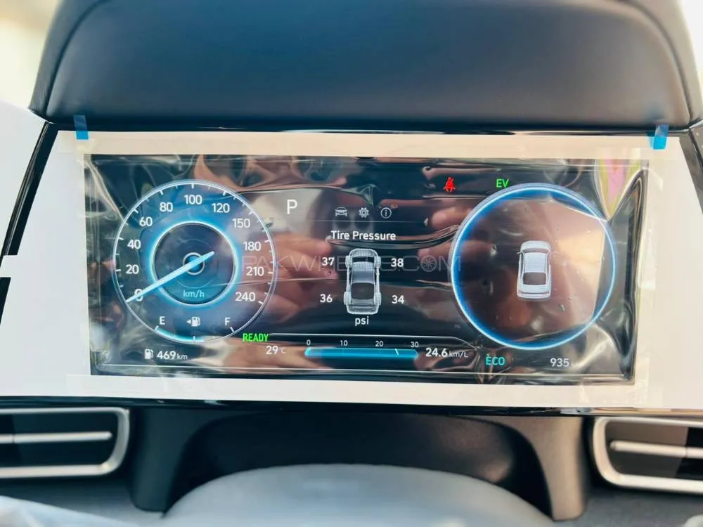 Hyundai Elantra 2025 for Sale in Gujrat Hyundai Elantra 2025 for Sale in Gujrat Image-4