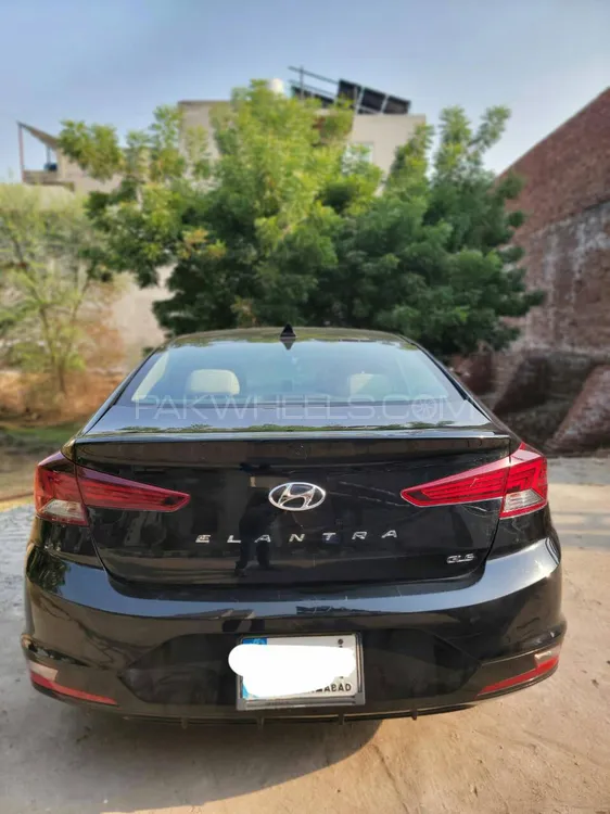 Hyundai Elantra 2021 for Sale in Faisalabad Hyundai Elantra 2021 for Sale in Faisalabad Image-1