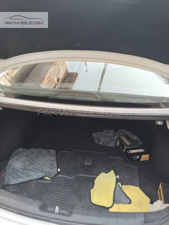 Hyundai Elantra 2021 for Sale in Lahore Hyundai Elantra 2021 for Sale in Lahore Image-7