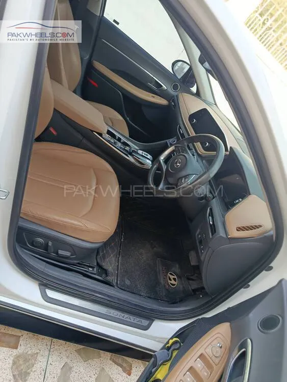 Hyundai Sonata 2022 for Sale in Karachi Hyundai Sonata 2022 for Sale in Karachi Image-10