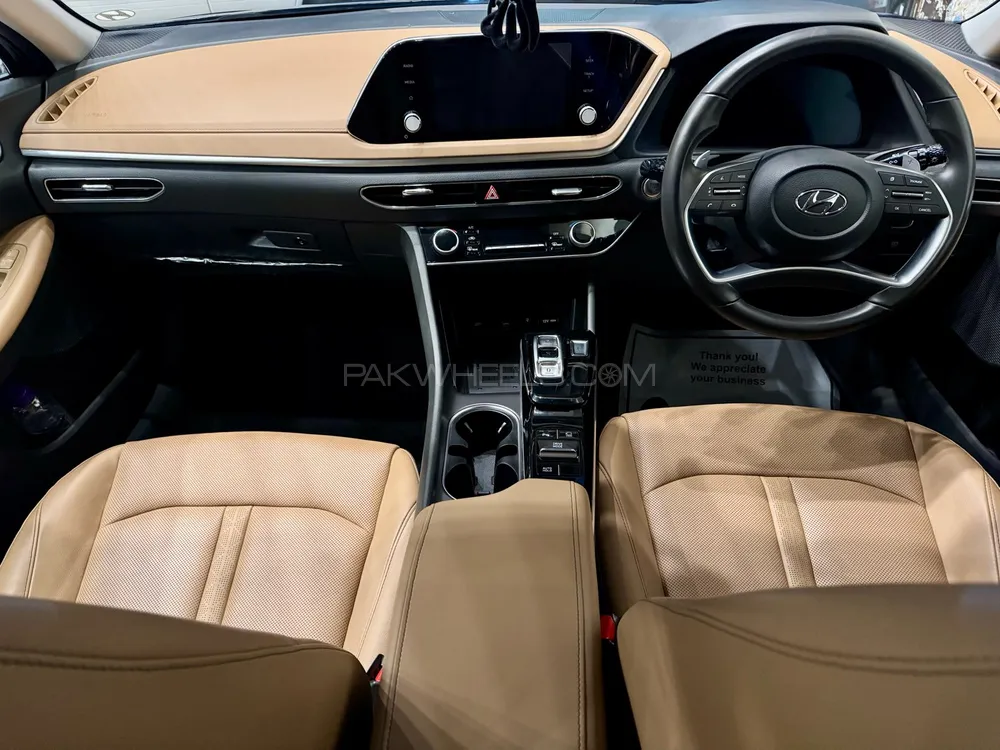 Hyundai Sonata 2024 for Sale in Lahore Hyundai Sonata 2024 for Sale in Lahore Image-14