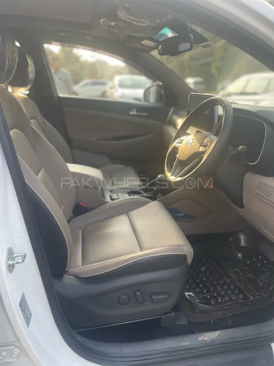 Hyundai Tucson 2023 for Sale in Lahore Hyundai Tucson 2023 for Sale in Lahore Image-8