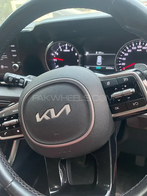 KIA Carnival 2021 for Sale in Lahore KIA Carnival 2021 for Sale in Lahore Image-9