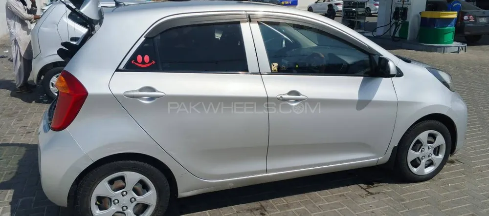 KIA Picanto 2020 for Sale in Karachi KIA Picanto 2020 for Sale in Karachi Image-6