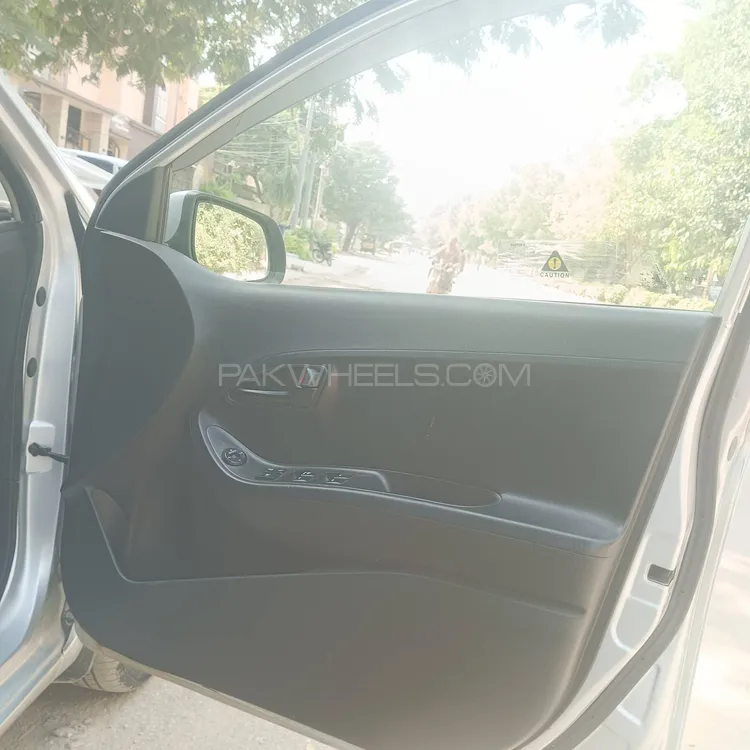 KIA Picanto 2020 for Sale in Karachi KIA Picanto 2020 for Sale in Karachi Image-5