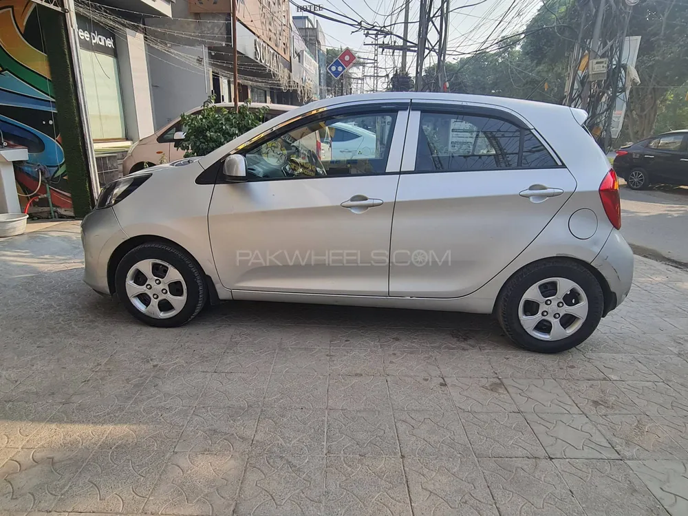 KIA Picanto 2021 for Sale in Lahore KIA Picanto 2021 for Sale in Lahore Image-3