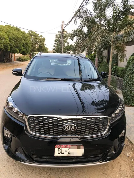 KIA Sorento 2023 for Sale in Karachi KIA Sorento 2023 for Sale in Karachi Image-1