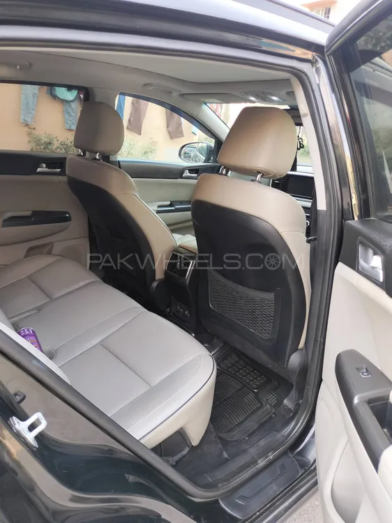 KIA Sportage 2020 for Sale in Lahore KIA Sportage 2020 for Sale in Lahore Image-14
