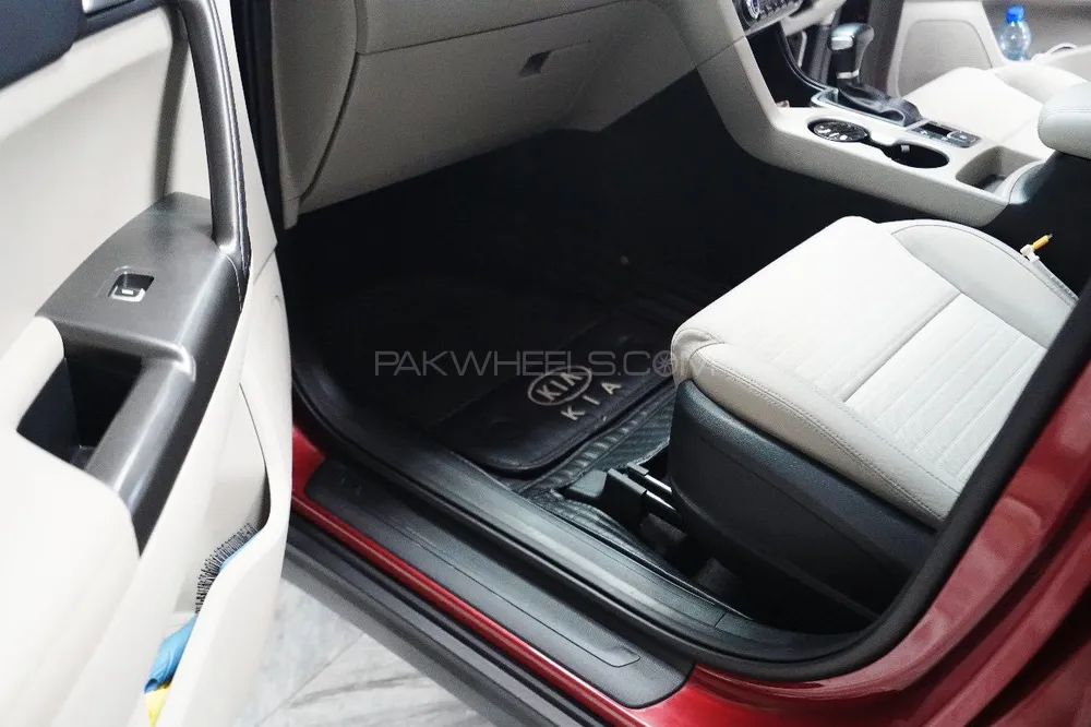KIA Sportage 2021 for Sale in Islamabad KIA Sportage 2021 for Sale in Islamabad Image-5