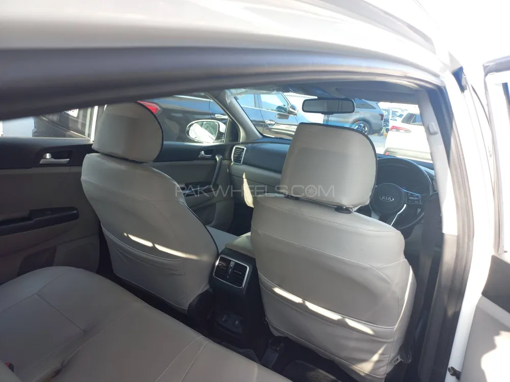 KIA Sportage 2024 for Sale in Karachi KIA Sportage 2024 for Sale in Karachi Image-5