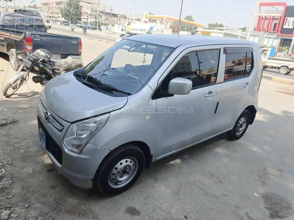 Mazda Flair 2013 for Sale in Karachi Mazda Flair 2013 for Sale in Karachi Image-3