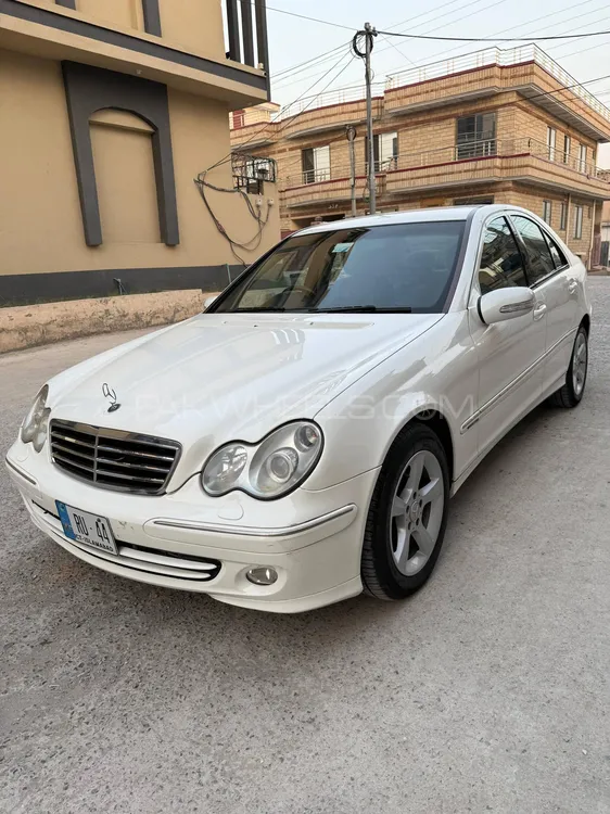 Mercedes Benz C Class 2006 for Sale in Islamabad Mercedes Benz C Class 2006 for Sale in Islamabad Image-4