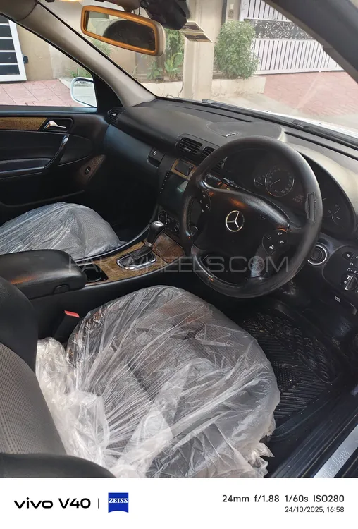 Mercedes Benz C Class 2006 for Sale in Islamabad Mercedes Benz C Class 2006 for Sale in Islamabad Image-14