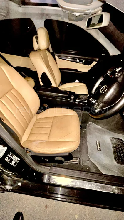 Mercedes Benz C Class 2008 for Sale in Wah cantt Mercedes Benz C Class 2008 for Sale in Wah cantt Image-8