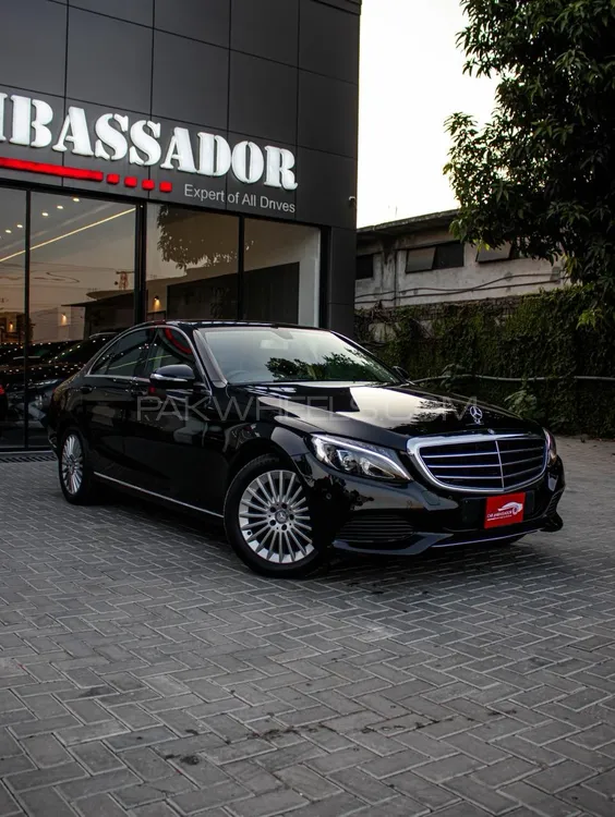 Mercedes Benz C Class 2015 for Sale in Islamabad Mercedes Benz C Class 2015 for Sale in Islamabad Image-3