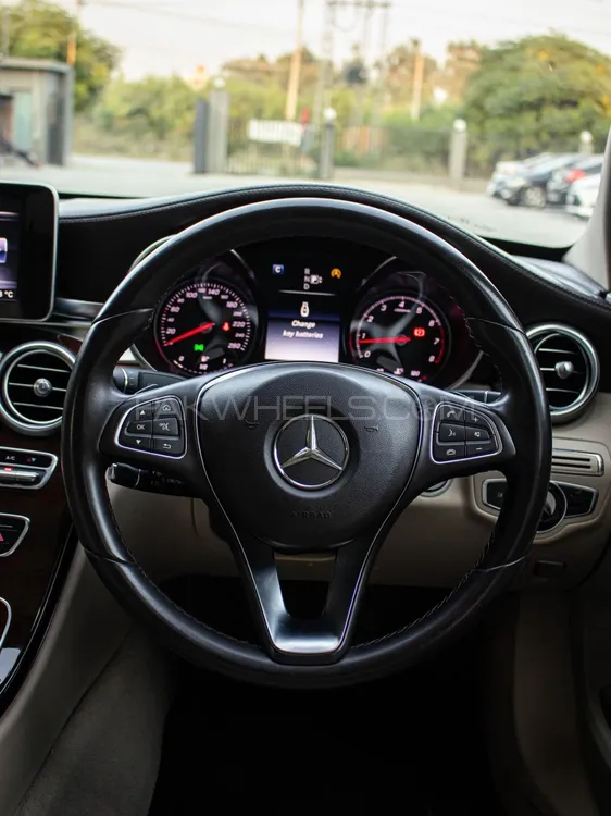 Mercedes Benz C Class 2015 for Sale in Islamabad Mercedes Benz C Class 2015 for Sale in Islamabad Image-7