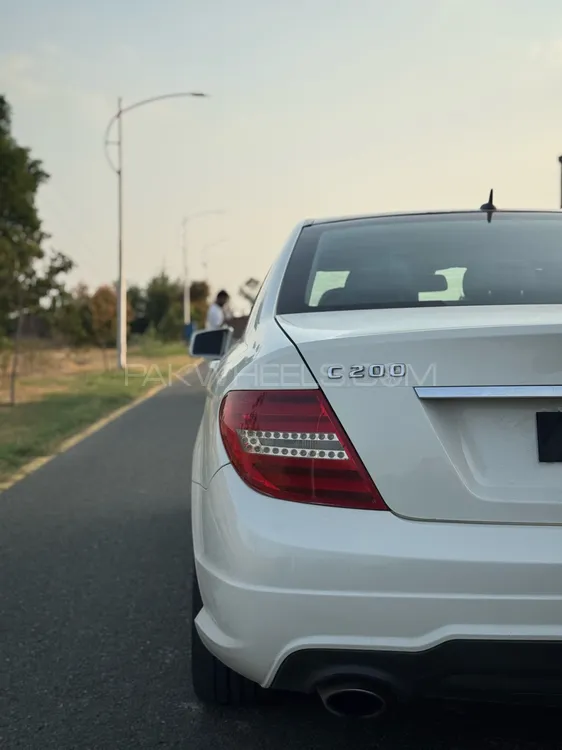 Mercedes Benz C Class 2011 for Sale in Islamabad Mercedes Benz C Class 2011 for Sale in Islamabad Image-8