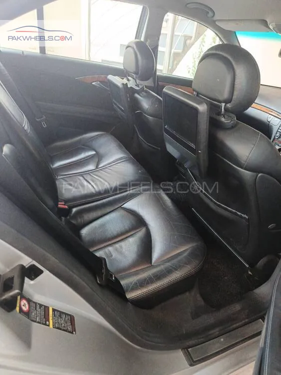 Mercedes Benz E Class 2004 for Sale in Rawalpindi Mercedes Benz E Class 2004 for Sale in Rawalpindi Image-11