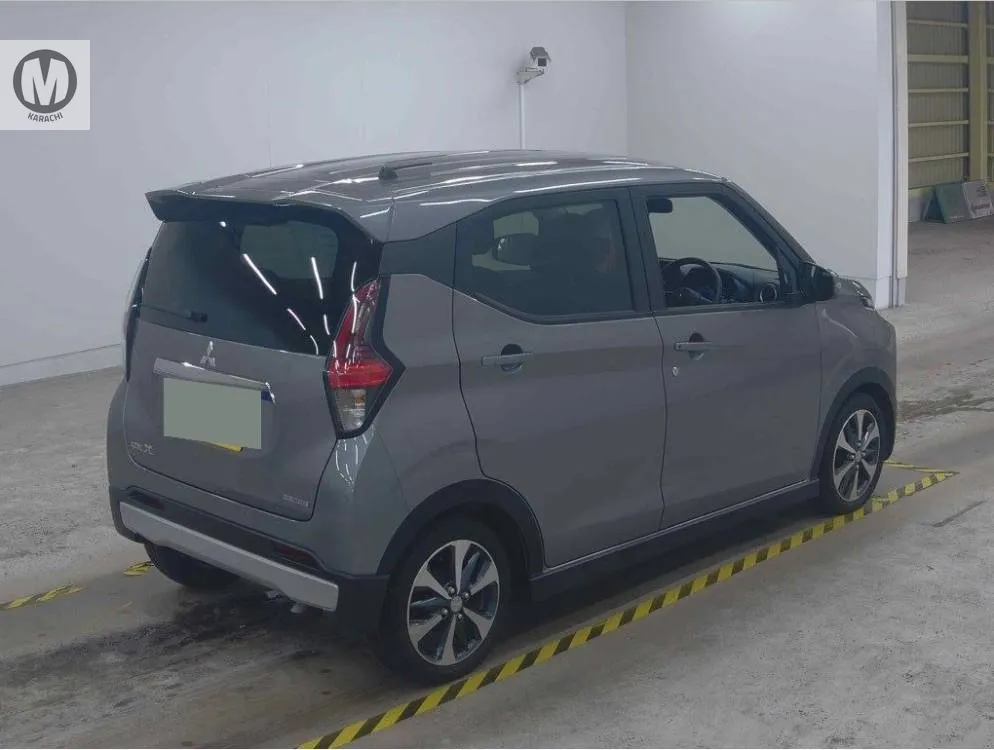 Mitsubishi EK X 2022 for Sale in Karachi Mitsubishi EK X 2022 for Sale in Karachi Image-6