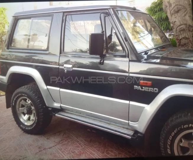 مٹسوبیشی پجیرو 1986 for Sale in کراچی مٹسوبیشی پجیرو 1986 for Sale in کراچی Image-2