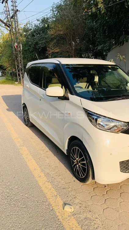 Nissan Dayz 2020 for Sale in Lahore Nissan Dayz 2020 for Sale in Lahore Image-7