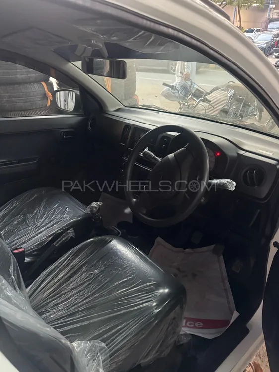 Suzuki Alto 2025 for Sale in Karachi Suzuki Alto 2025 for Sale in Karachi Image-5