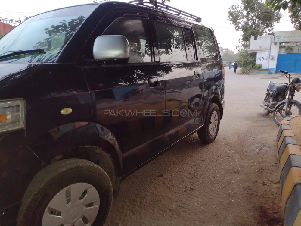 Suzuki APV 2006 for Sale in Karachi Suzuki APV 2006 for Sale in Karachi Image-4
