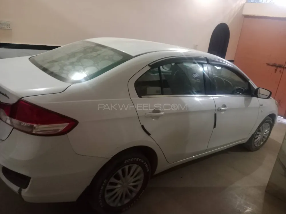 سوزوکی سیاز 2018 for Sale in کراچی سوزوکی سیاز 2018 for Sale in کراچی Image-2