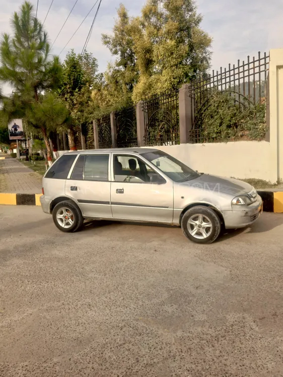 Suzuki Cultus 2004 for Sale in Abbottabad Suzuki Cultus 2004 for Sale in Abbottabad Image-3