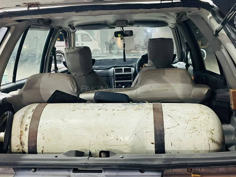 Suzuki Cultus 2005 for Sale in Karachi Suzuki Cultus 2005 for Sale in Karachi Image-9