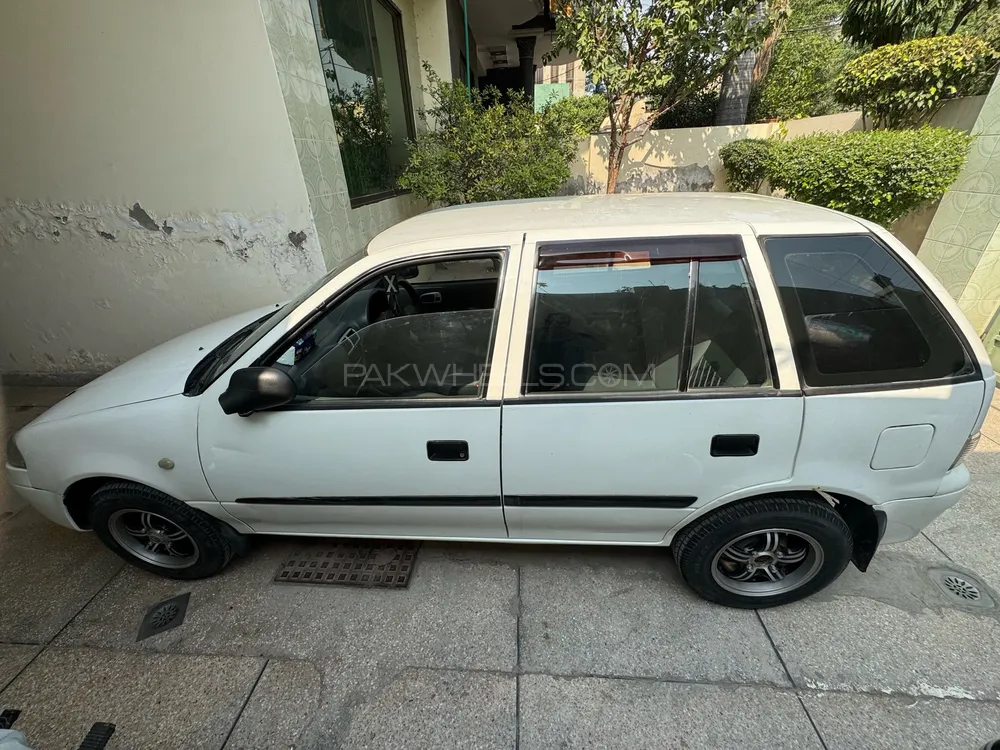 Suzuki Cultus 2011 for Sale in Lahore Suzuki Cultus 2011 for Sale in Lahore Image-3