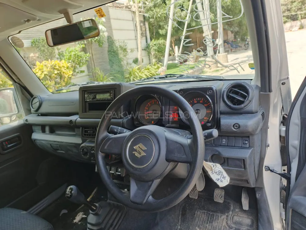 Suzuki Jimny 2023 for Sale in Karachi Suzuki Jimny 2023 for Sale in Karachi Image-8