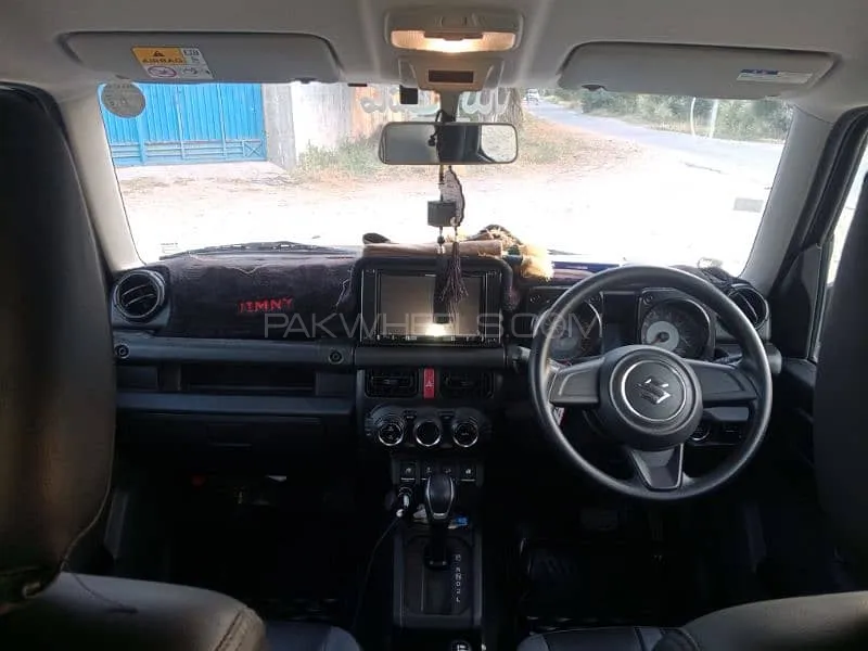 Suzuki Jimny 2019 for Sale in Karachi Suzuki Jimny 2019 for Sale in Karachi Image-10