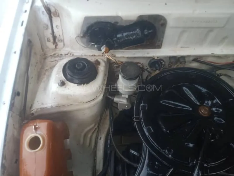 Suzuki Mehran 2005 for Sale in Karachi Suzuki Mehran 2005 for Sale in Karachi Image-17