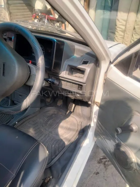 Suzuki Mehran 2015 for Sale in Lahore Suzuki Mehran 2015 for Sale in Lahore Image-7