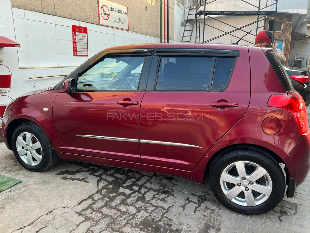 Suzuki Swift 2013 for Sale in Rawalpindi Suzuki Swift 2013 for Sale in Rawalpindi Image-2