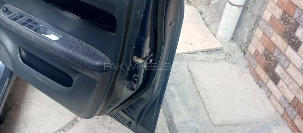 Suzuki Swift 2013 for Sale in Lahore Suzuki Swift 2013 for Sale in Lahore Image-18
