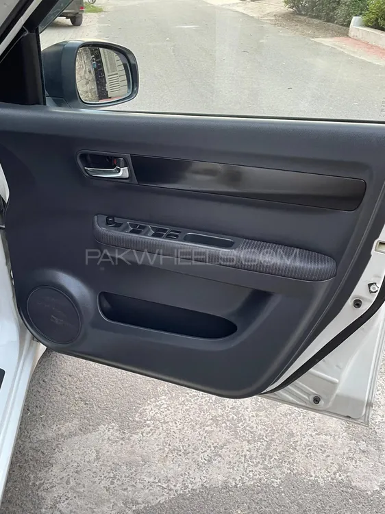 Suzuki Swift 2014 for Sale in Lahore Suzuki Swift 2014 for Sale in Lahore Image-14