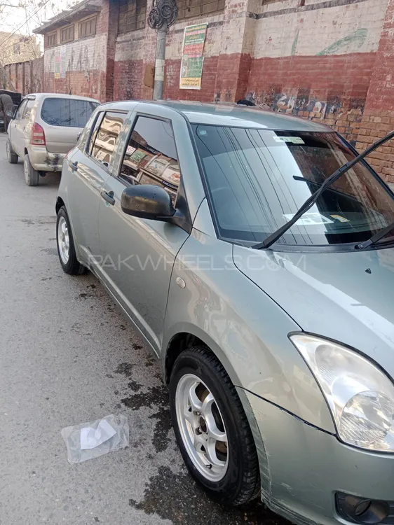 Suzuki Swift 2011 for Sale in Peshawar Suzuki Swift 2011 for Sale in Peshawar Image-5