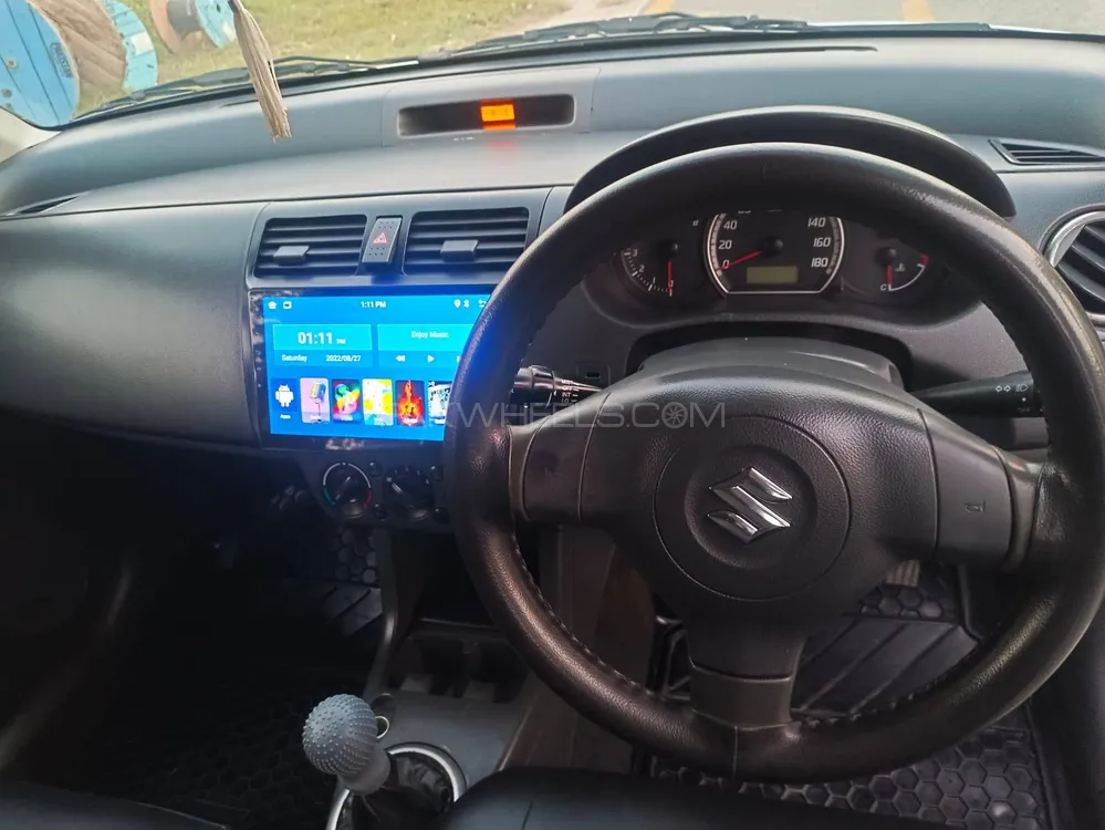 Suzuki Swift 2014 for Sale in Lahore Suzuki Swift 2014 for Sale in Lahore Image-10
