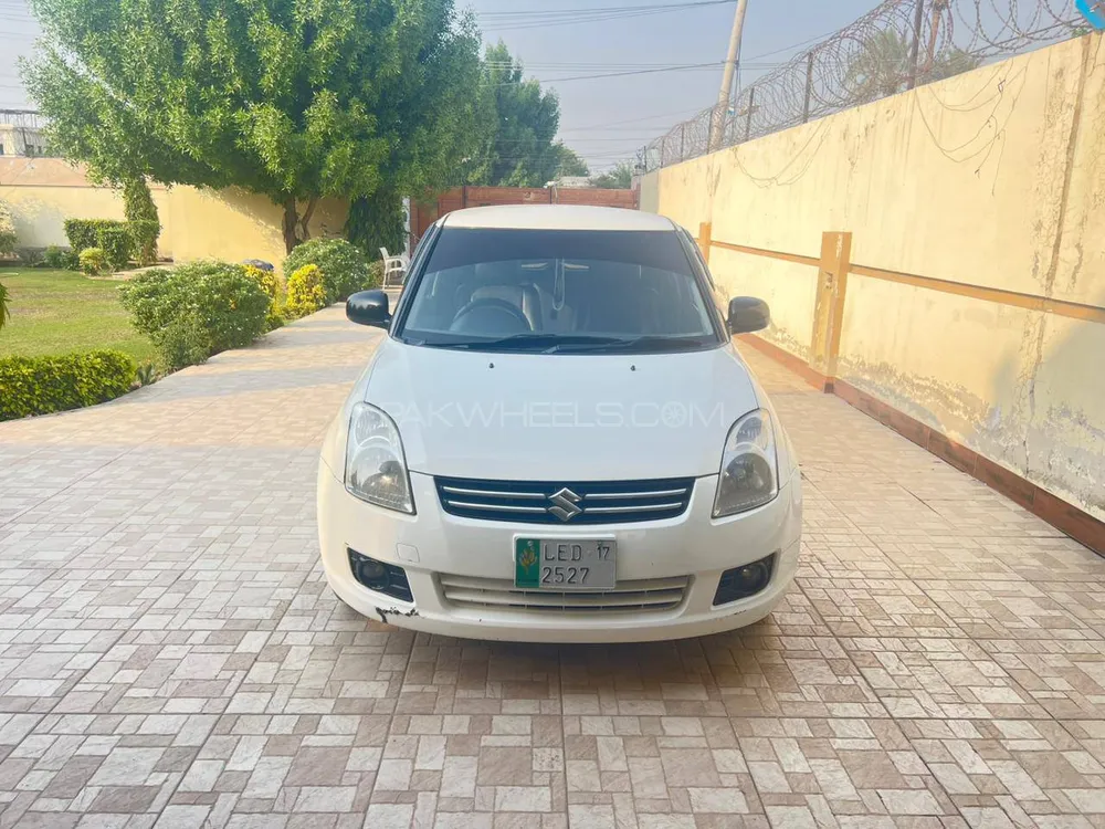 Suzuki Swift 2017 for Sale in Multan Suzuki Swift 2017 for Sale in Multan Image-1