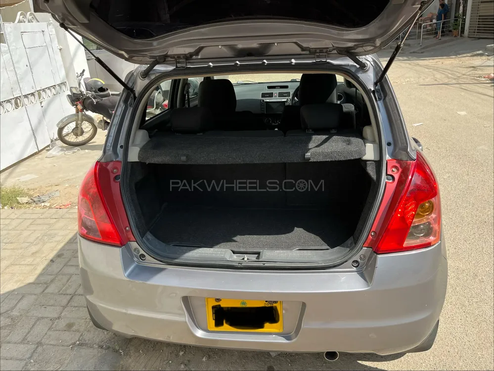 Suzuki Swift 2018 for Sale in Karachi Suzuki Swift 2018 for Sale in Karachi Image-9