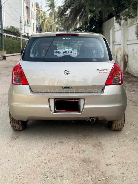 Suzuki Swift 2018 for Sale in Karachi Suzuki Swift 2018 for Sale in Karachi Image-4