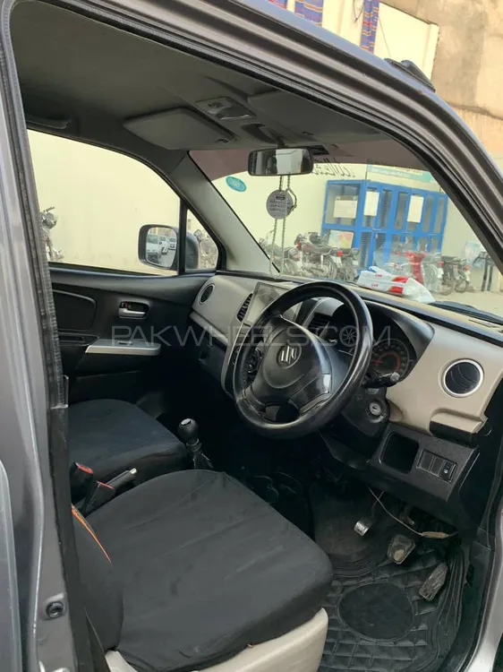 Suzuki Wagon R 2017 for Sale in Sialkot Suzuki Wagon R 2017 for Sale in Sialkot Image-4