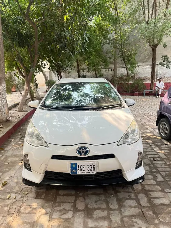 Toyota Aqua 2014 for Sale in Peshawar Toyota Aqua 2014 for Sale in Peshawar Image-6